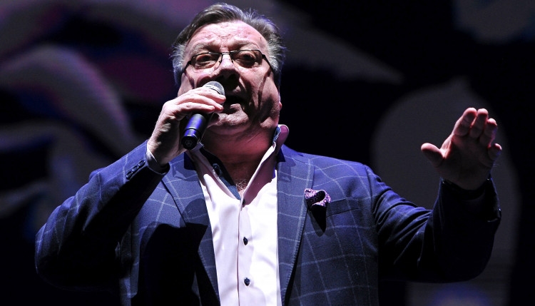 Halid Bešlić priredio dernek kod Mostara