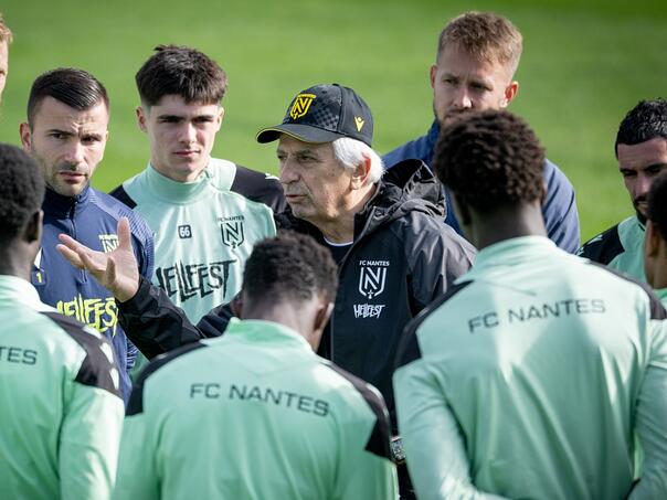 Halilhodžić dobio neočekivanu kritiku: Šta on može sa 73 godine?