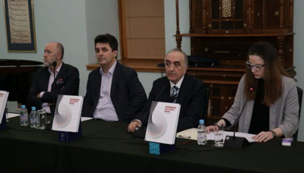 Halilović: Kolektivna politička odgovornost ne smije biti tabu tema