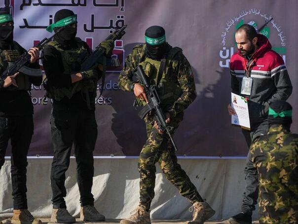 Hamas oslobodio 196 talaca, još 24 drže zarobljena