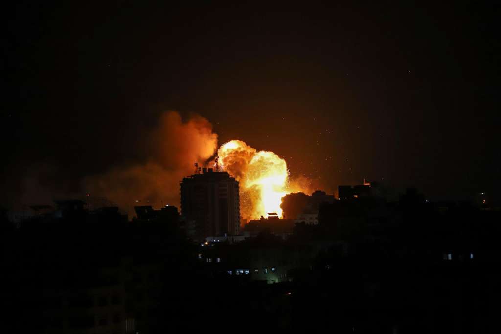 Hamas prijeti pogubljenjem talaca zbog izraelskih zračnih napada