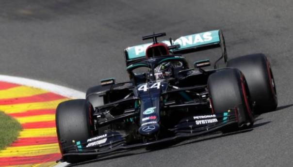 Hamilton najbolji i u Belgiji, na dvije pobjede od Schumachera