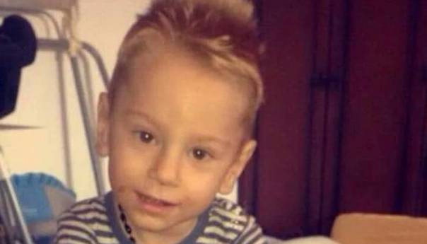 Hamza je do sada imao 11 operacija, za 12. mu je potrebno 80.000 KM