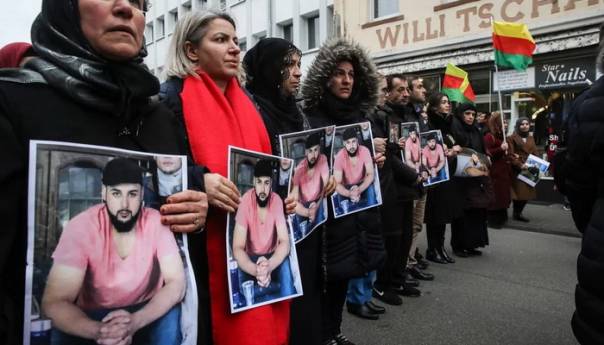 Hanau: Više od 3.000 ljudi protestovalo protiv desničara, mržnje i rasizma