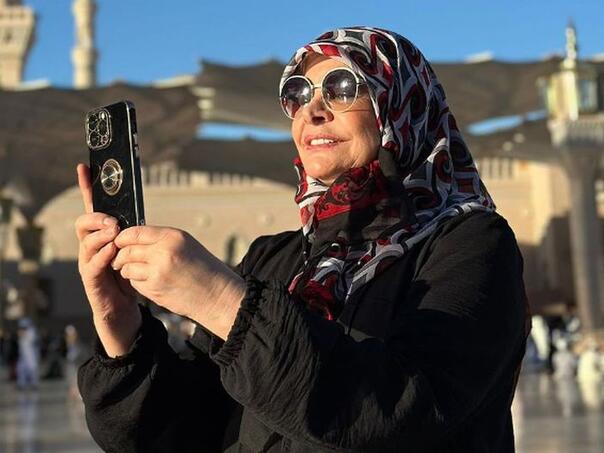 Hanka Paldum posjetila Medinu i obavila umru: 'Veliki selam'