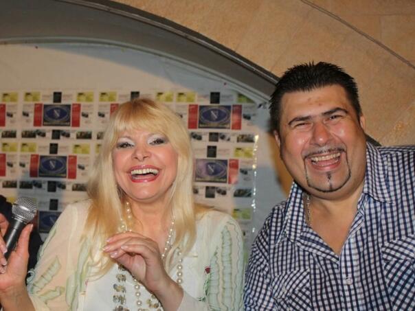 Hanka se oprostila od harmonikaša Hodžića: Otišao je i dio mene