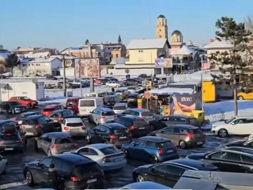 Haos na granici: Pogledajte snimak kolapsa iz Bosanske Gradiške