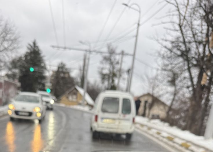 Haos na ulazu u Sarajevo: Vozilo u kvaru izazvalo ogromne gužve