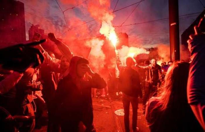 Haos na ulicama Rotterdama, uhapšeni huligani