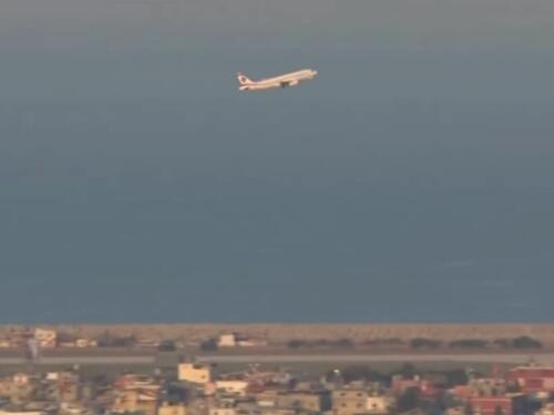 Haos u Bejrutu: Putnički avion poletio usred izraelskih udara na Hezbolah