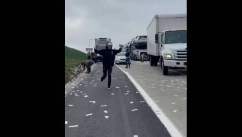 Haos u Kaliforniji: Novčanice letjele po autoputu, uhapšeno više osoba