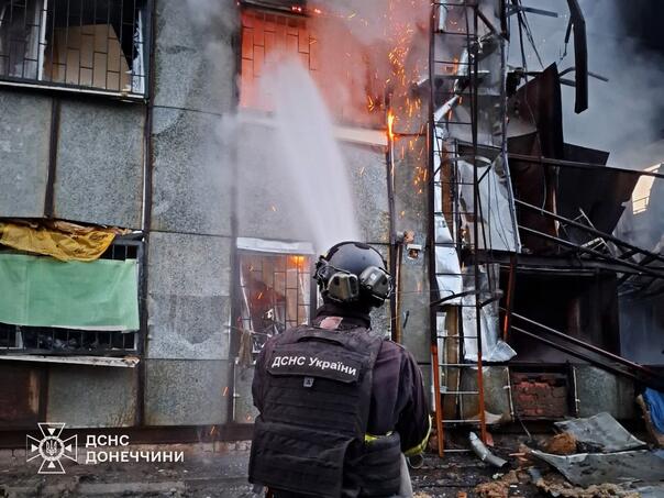 Haos u Kijevu: Ruski dronovi izazvali požare i ranili civile