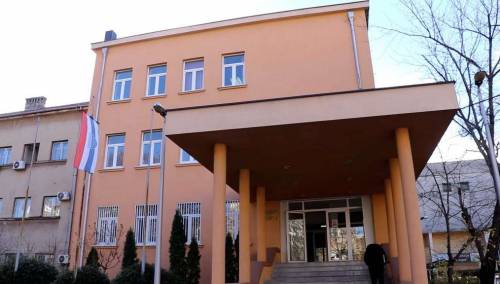Haos u Mostaru: Medicinar jajima gađao zgradu kantonalne vlade