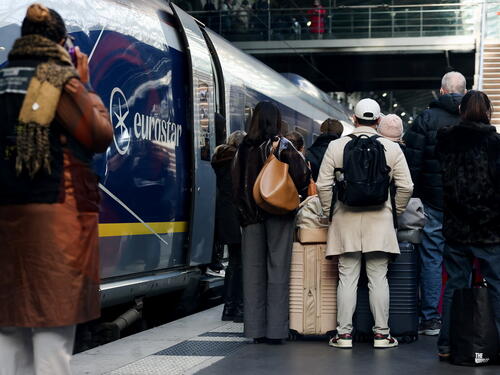 Haos u tunelu: Putnici Eurostara noć proveli u vozovima