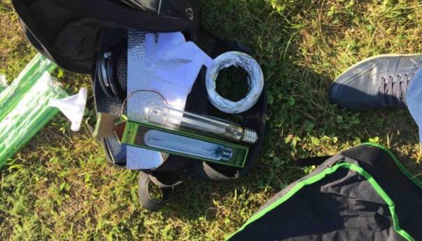 Hapšenje u Doboju, oduzeta droga i oprema za laboratoriju