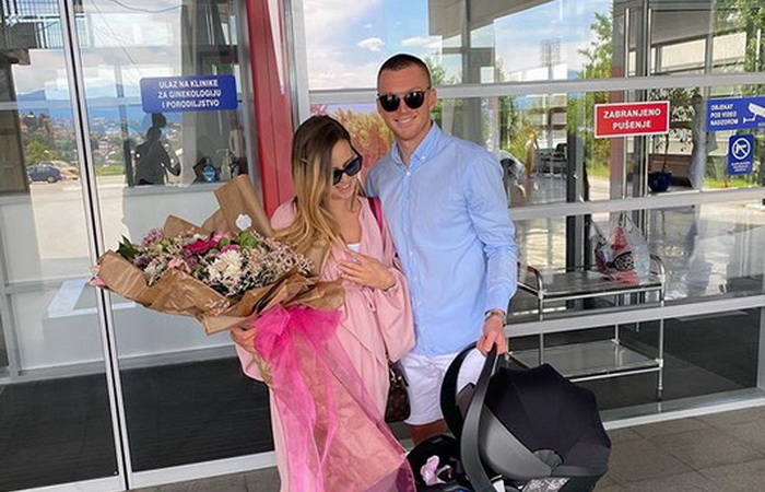 Haris Duljević postao otac, supruga Sara rodila kćerku Umu