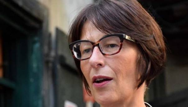 Hartmann: Zaposlenik Muzeja holokausta očistio ploču u ulici Srebrenica