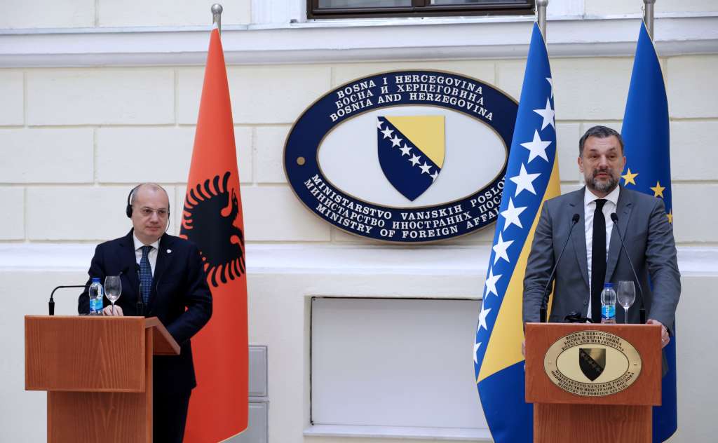 Hasani: Albanija se snažno protivi secionističkoj retorici u BiH