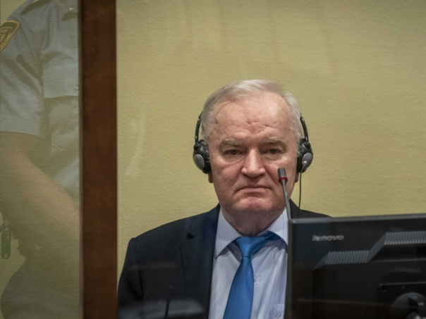Hasanović pisao Hagu: Zločinac Ratko Mladić da ostane u zatvoru