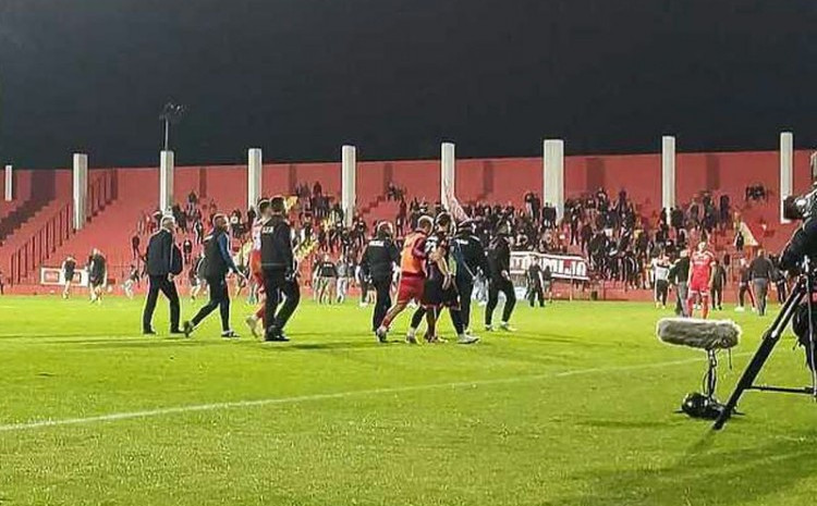 Hasiću dvije godine zabrane, Veležu oduzeta 3 boda, stadion 6 utakmica suspenzije