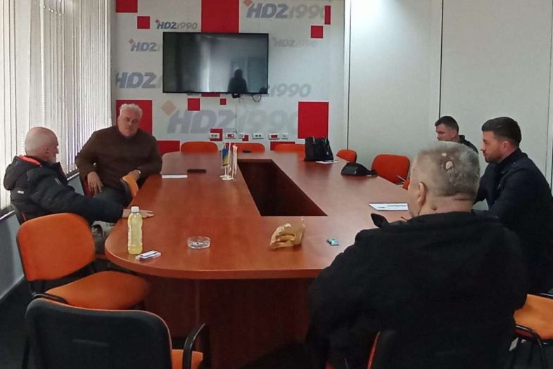 HDZ 1990 traži hitnu sjednicu Skupštine HNK-a o sigurnosnoj situaciji u Mostaru