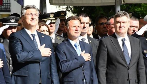 HDZ Hrvatske: Milanović vrijeđa Schmidta i radi za Komšića