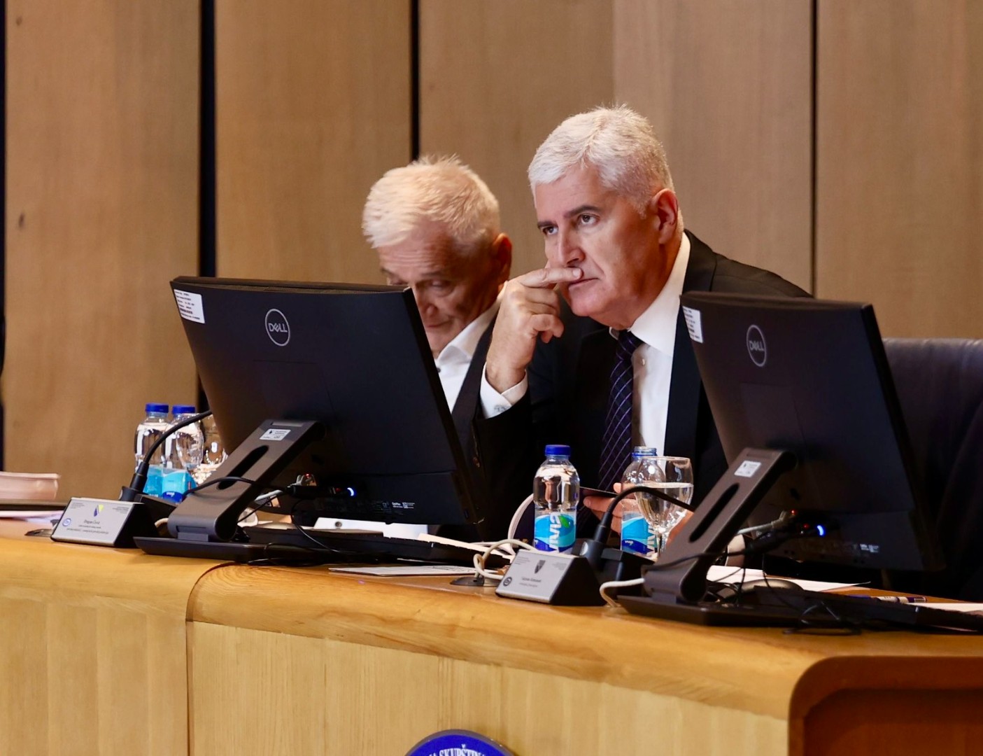 HDZ i SNSD blokirali Dom naroda: Dugo se nećemo sastati!