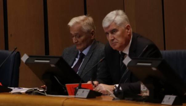 HDZ i SNSD izglasali zaključak: CIK nelegalan