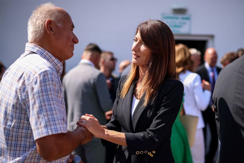 HDZ sa sloganom "Za ono što vrijedi" krenuo u izbornu kampanju