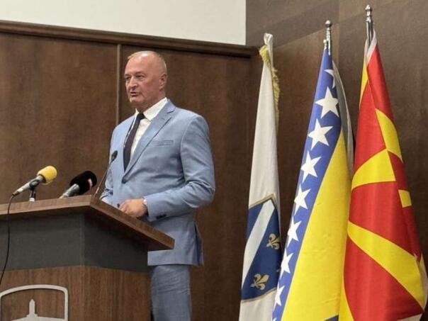 Helez: Bošnjaci čuvari identiteta i aktivni sudionici društvenog života u Sjevernoj Makedoniji