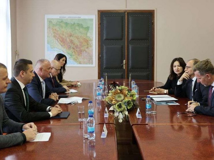 Helez i Goganović razmijenili stavove sa Sorecom o političkoj situaciji u BiH