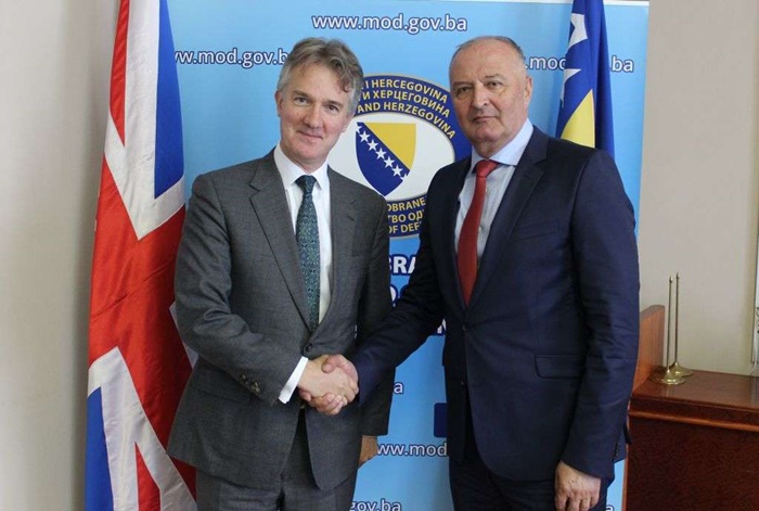 Helez i Reilly o saradnji ministarstava odbrane i oružanih snaga BiH i Velike Britanije
