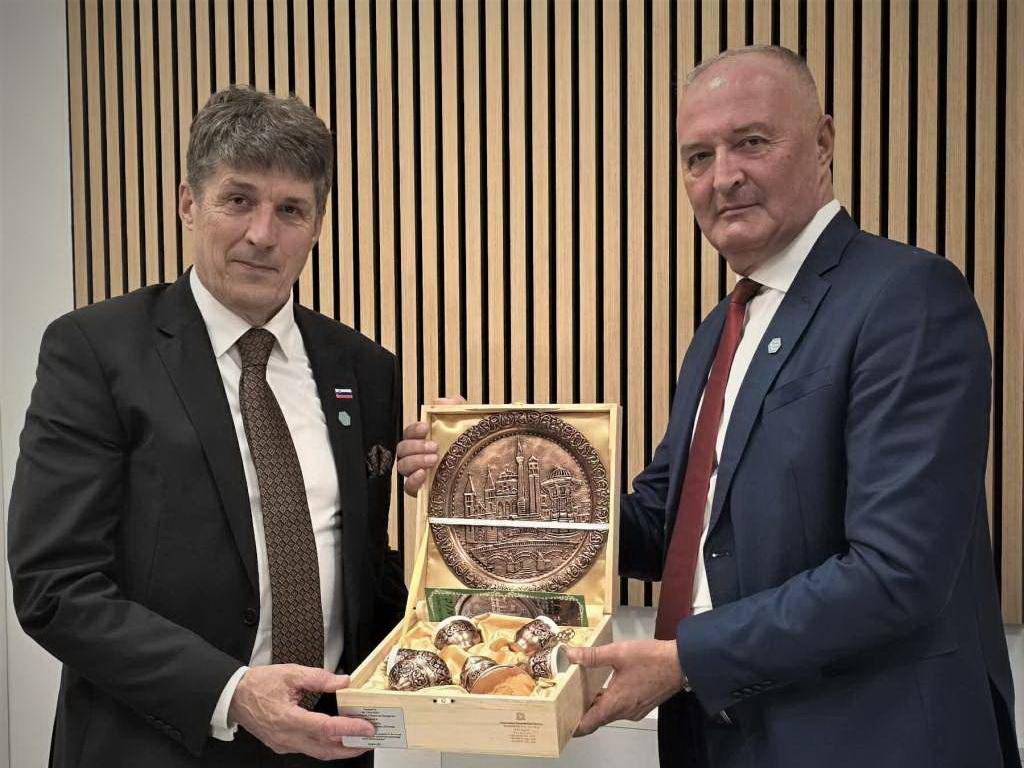 Helez i Sajović potvrdili čvrsto partnerstvo BiH i Republike Slovenije