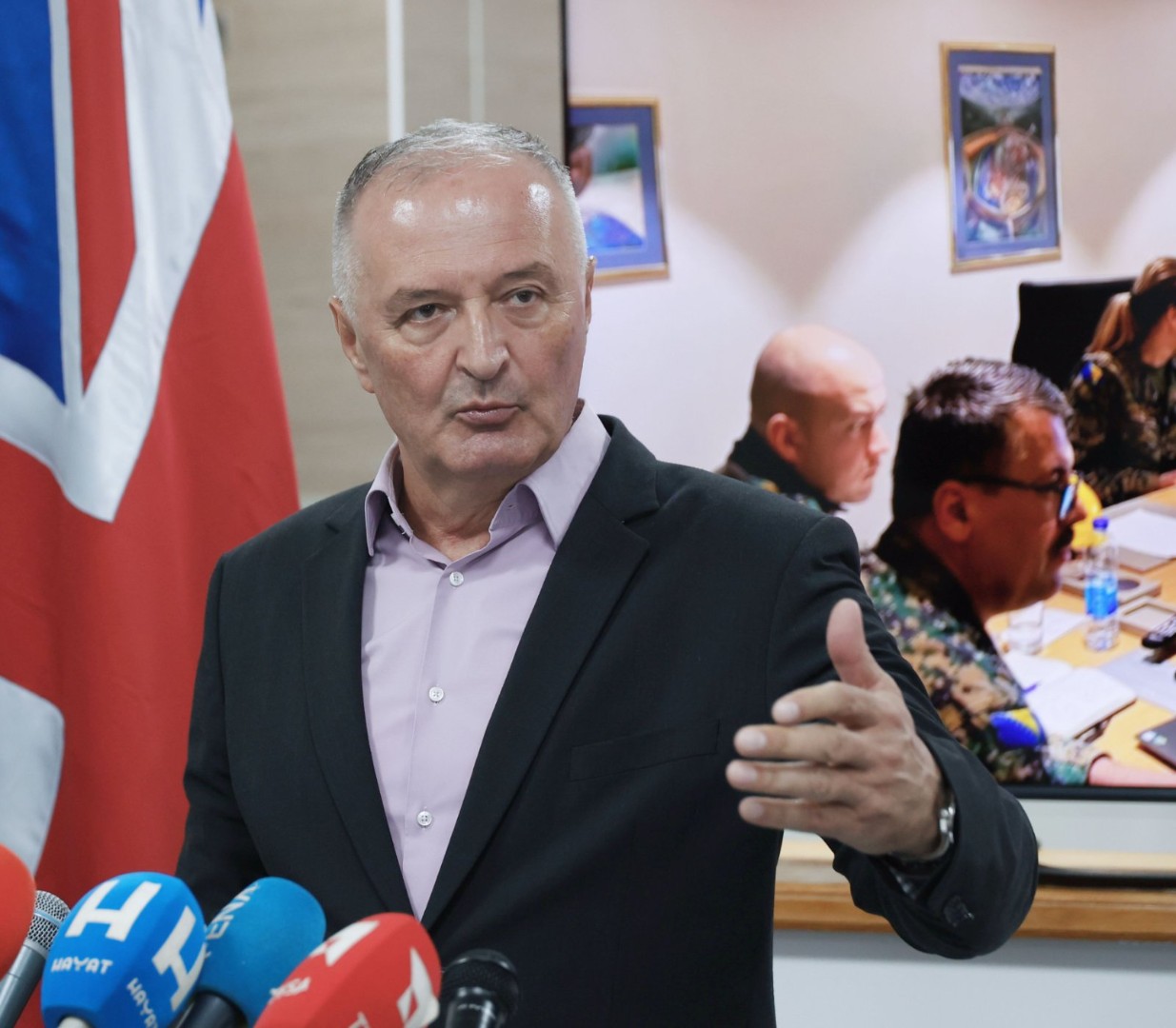 Helez ima jedno pitanje i poruku za Vučića: Makni ruke od BiH!
