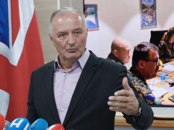 Helez ima jedno pitanje i poruku za Vučića: Makni ruke od BiH!