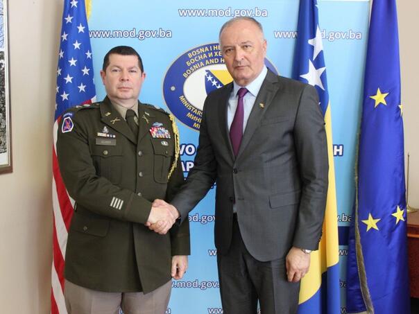 Helez: Imamo podršku SAD-a i otvorena vrata NATO-a