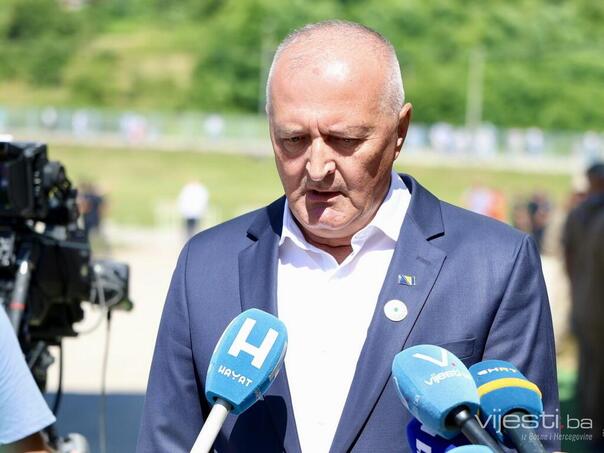 Helez iz Potočara: Jačati Oružane snage BiH i čuvati svaki pedalj države
