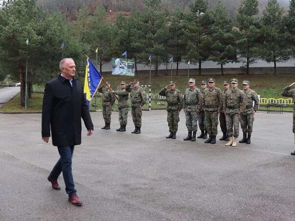 Helez na obilježavanju Dana OSBiH u kasarni Kosova: OSBiH su prepoznatljiva vojna snaga