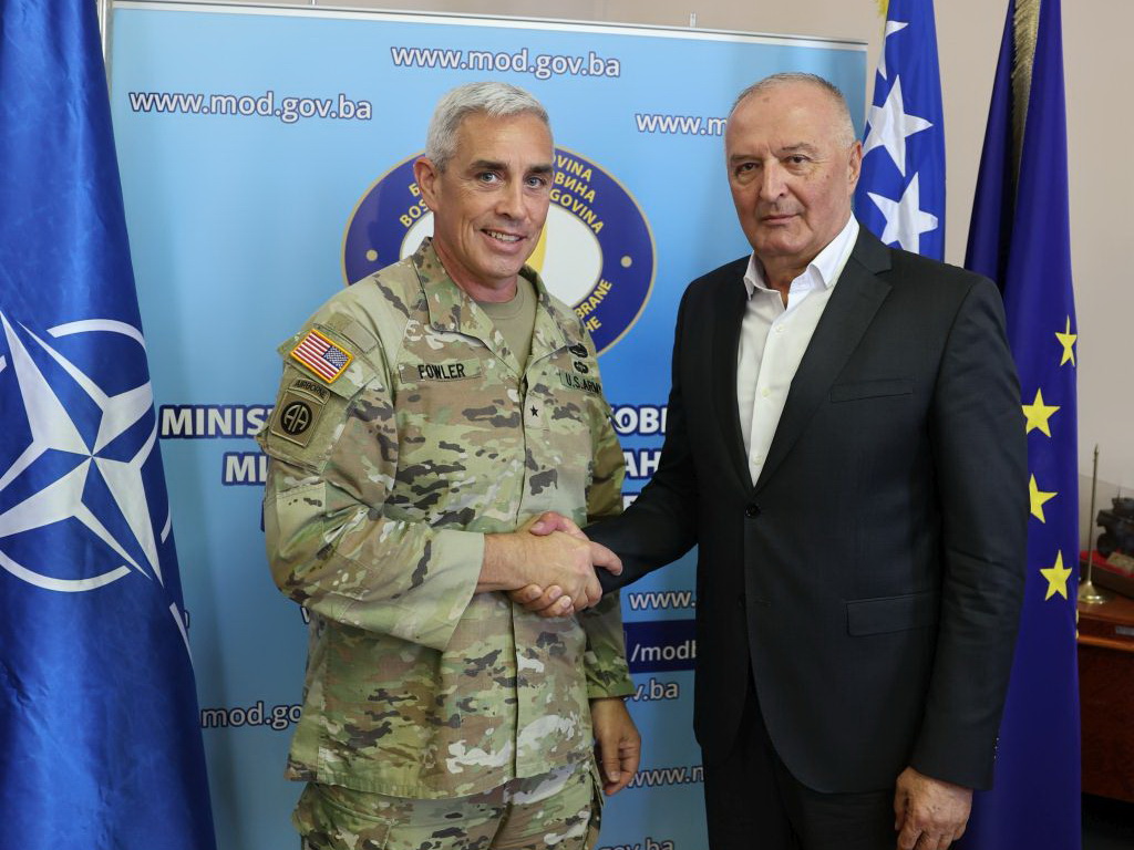 Helez: NATO ima ključnu ulogu za mir i stabilnost regije