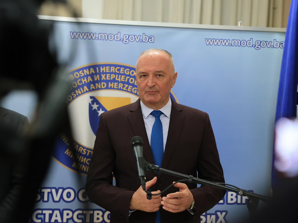 Helez: NATO ostaje ključni partner u jačanju vojne odbrane BiH