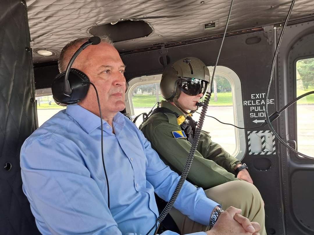 Helez o potezima RS: Dva su scenarija, rješenje po zakonu ili plan 'B'