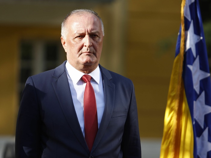 Helez otputovao u Brisel na Politički forum visokog nivoa