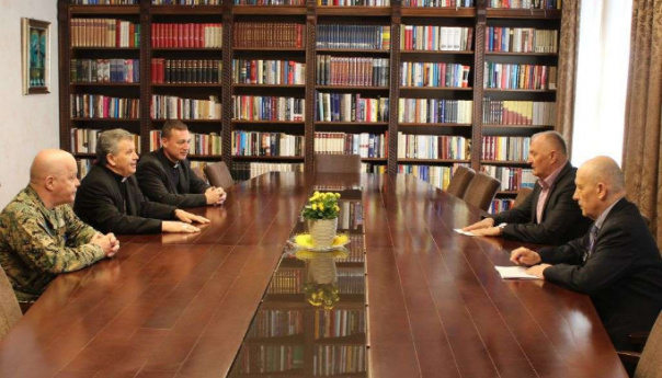 Helez posjetio nadbiskupa Tomu Vukšića