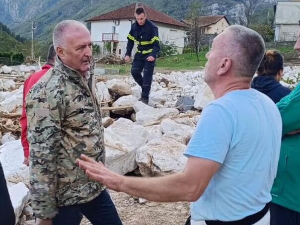 Helez: Pripadnici Oružanih snaga ponos su čitave BiH, hvala im