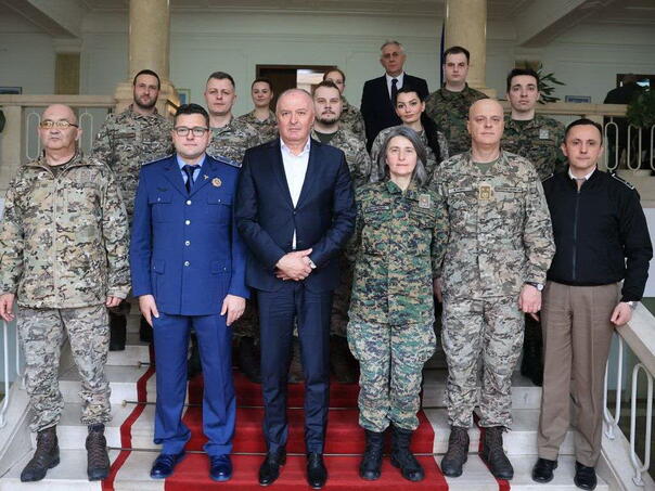 Helez s doktorima medicine u OSBiH: Razvoj vojnog saniteta među glavnim prioritetima