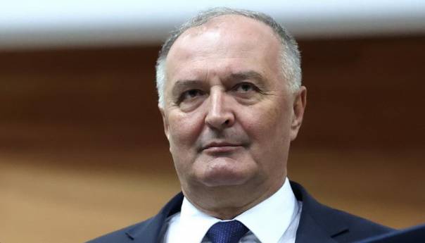 Helez: Sigurno ulazimo u NATO