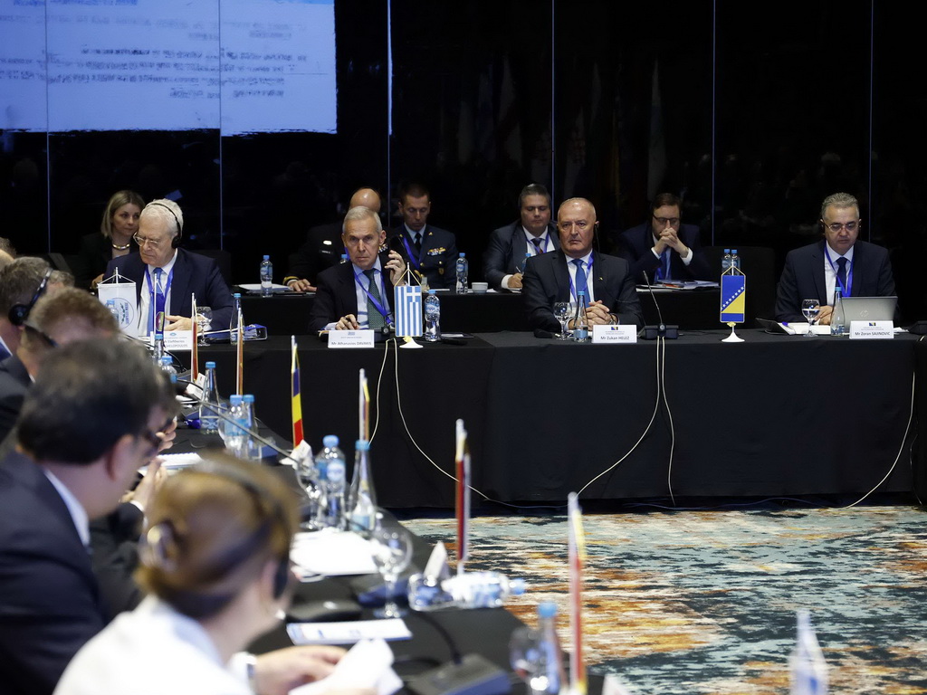 Helez: "South-East Defence Ministerial" podržava plan SAD-a za prekid ratnih dejstava u Ukrajini