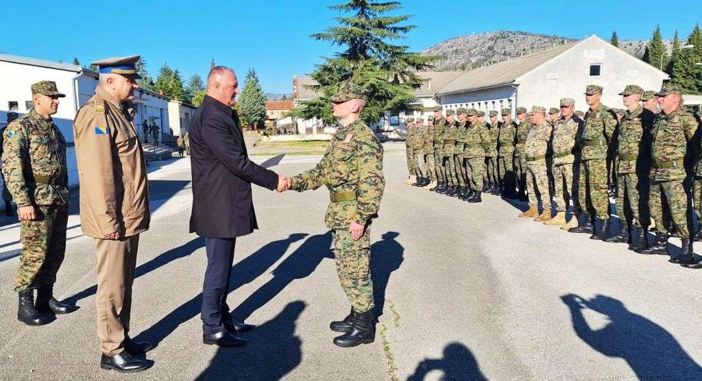 Helez u Čapljini: Mladi pripadnici OS BiH spremni služiti svojoj domovini