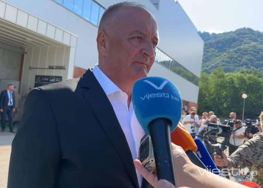 Helez: U Srebrenici je danas cijeli svijet, osim grupe koja je genocid i napravila