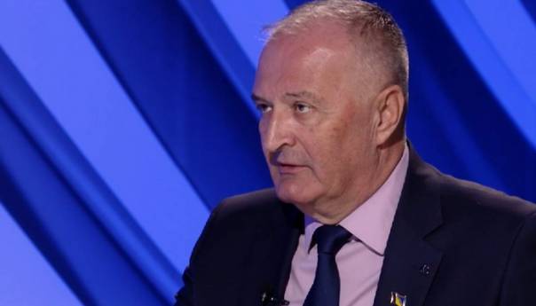 Helez: Ukoliko NATO želi, BiH će biti član ovog saveza